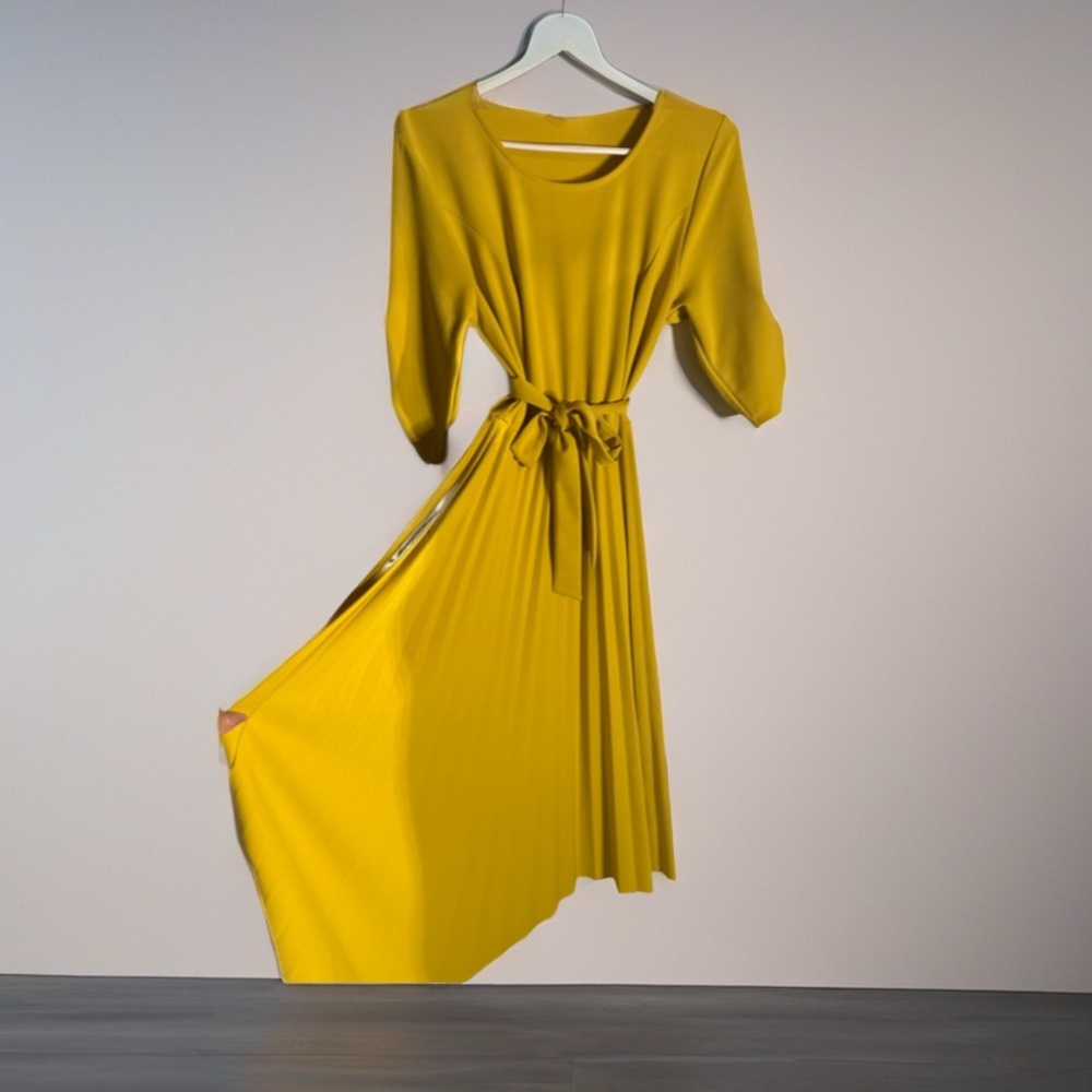 Elegant Yellow Midi Dress